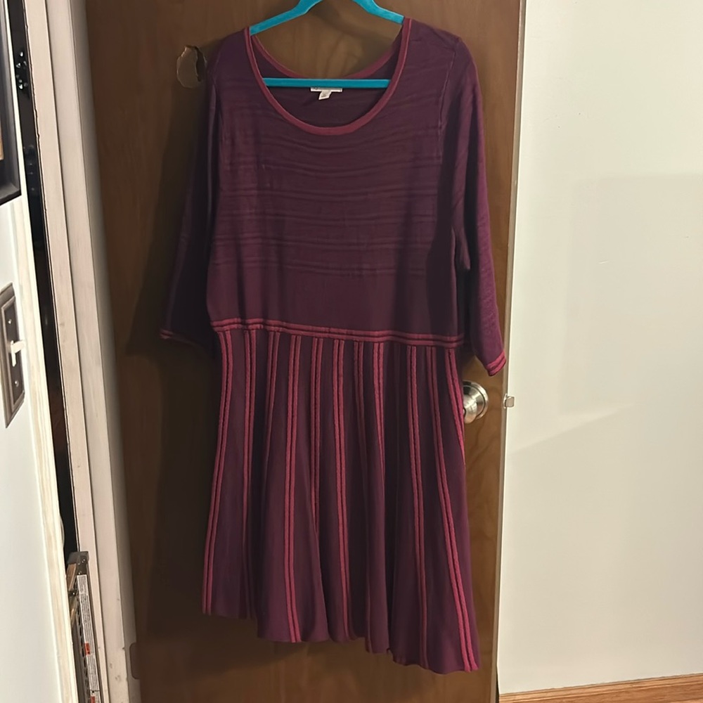 Dress barn maroon women’s sweater dress, 3/4 length sleeve